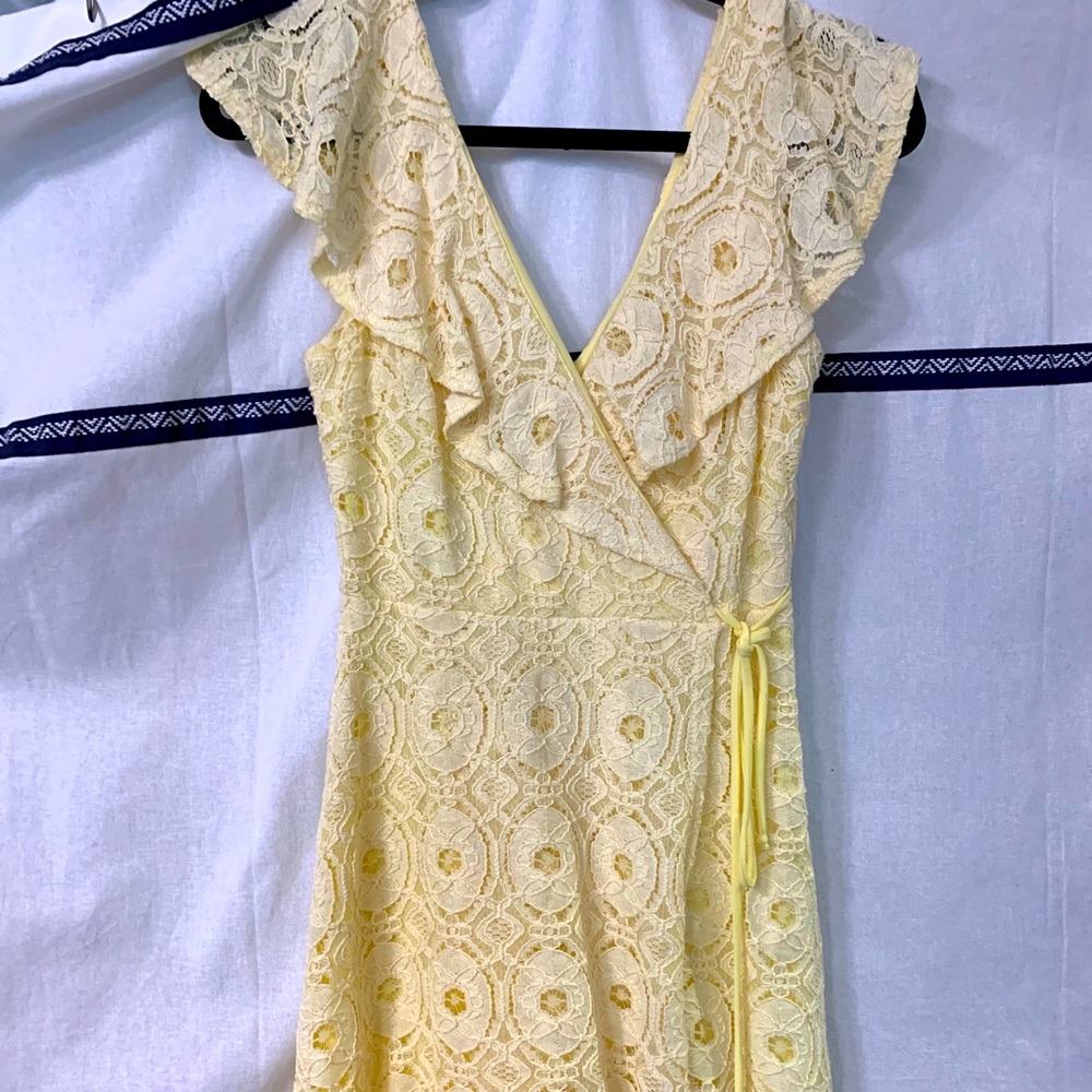 Warm yellow dress💛